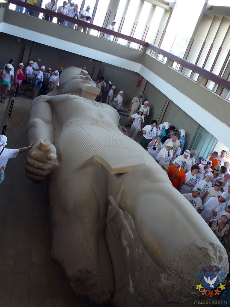 в музее - Египет 2008
