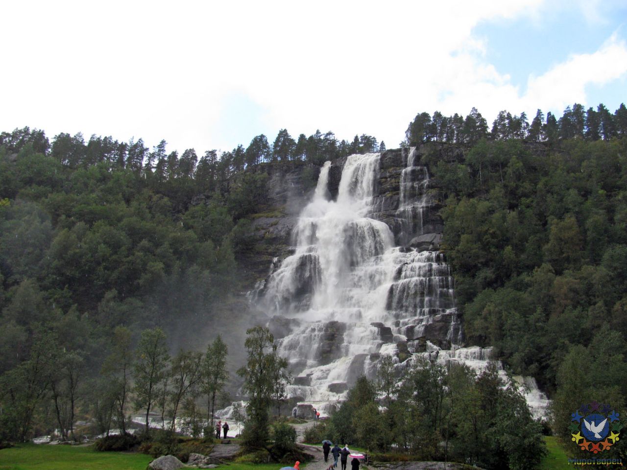 водопад - Скандинавия 2009г. Шамонина Нина и Мальшаков Аркадий