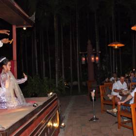 Ужин в отеле Mandalay Hill Resort с просмотром национального шоу - БИРМА февраль 2010