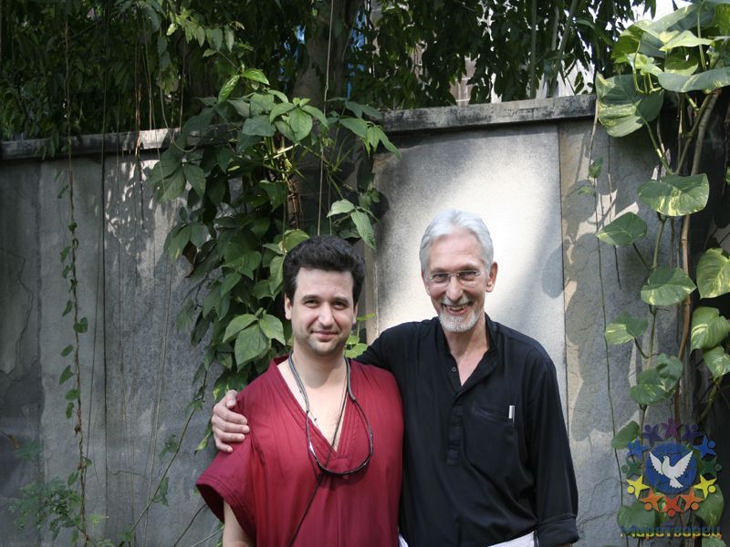 Сурдид Преподаватель курса по обучению медитации - Индия 2010, Игорь Устабаши,