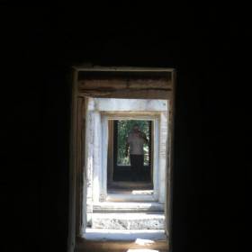 Коридоры Ангкора, коридоры сознания, коридоры меж времен. - Камбоджа декабрь 2010г.