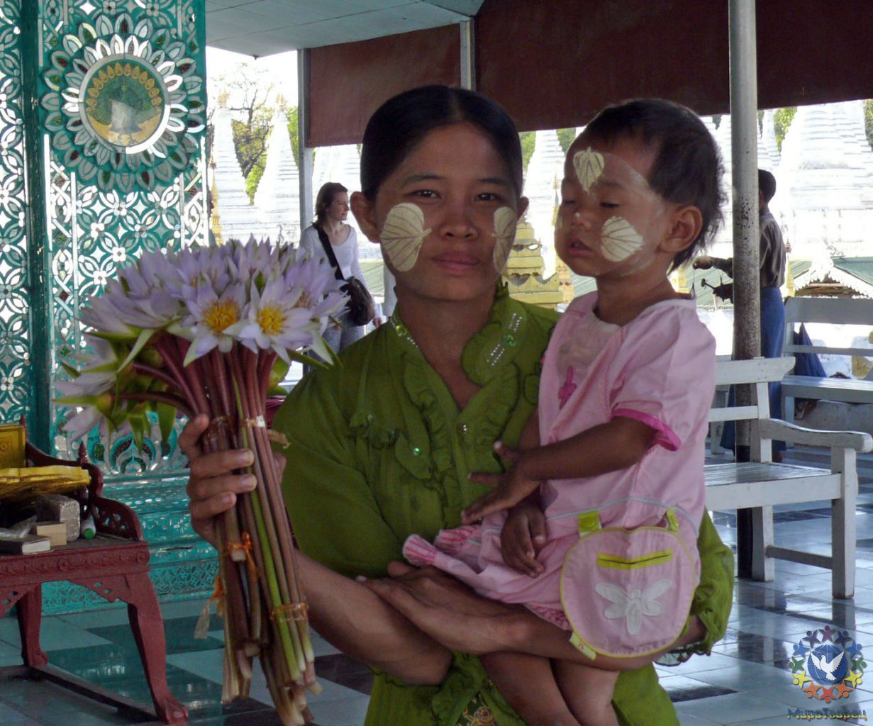 в храме Биоматрицы - Мьянма 2011 (виды, природа, лица) II часть