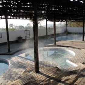Горячие источники на озере Инле, горячая вода в трех источниках (кипяток, горячая и теплая ванна) - Мьянма 2011 (виды, природа, лица) II часть