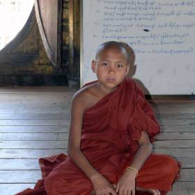 разбираем древние буддийские тексты и учим наизусть - Мьянма 2011 (виды, природа, лица) II часть