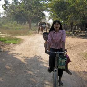 Бизнес на колёсах - Мьянма 2011 (виды, природа, лица) III часть