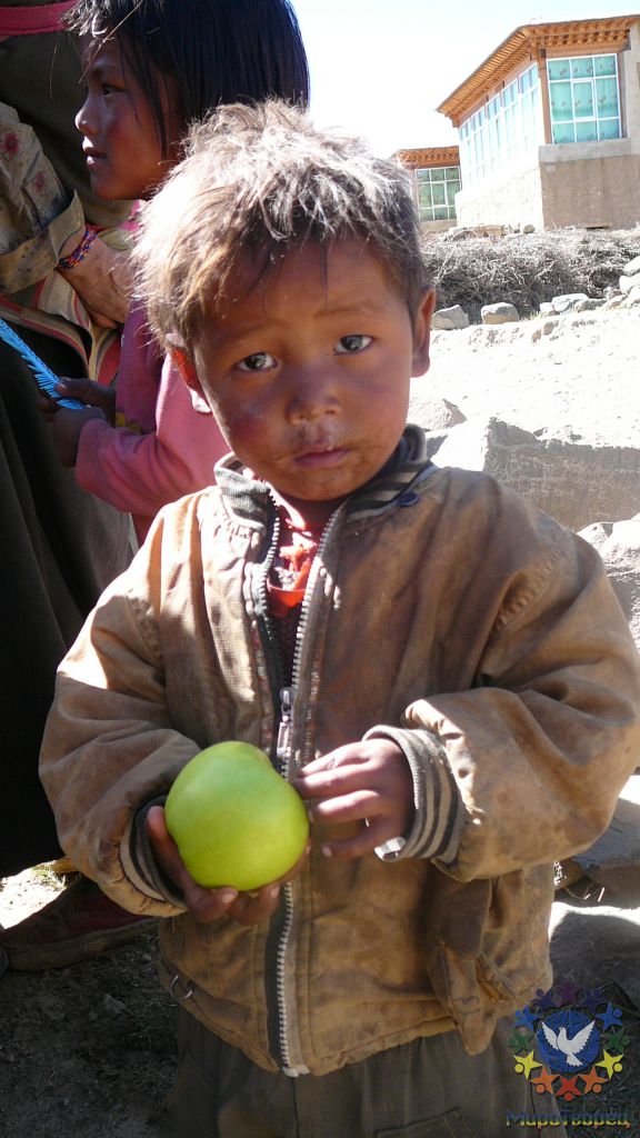 Тибетский мальчик. - Тибет 2006. Фотовоспоминание 5 лет спустя.