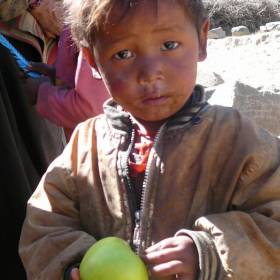 Тибетский мальчик. - Тибет 2006. Фотовоспоминание 5 лет спустя.