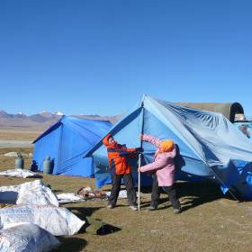 Лагерь, мы и ветер... - Тибет 2006. Фотовоспоминание 5 лет спустя.