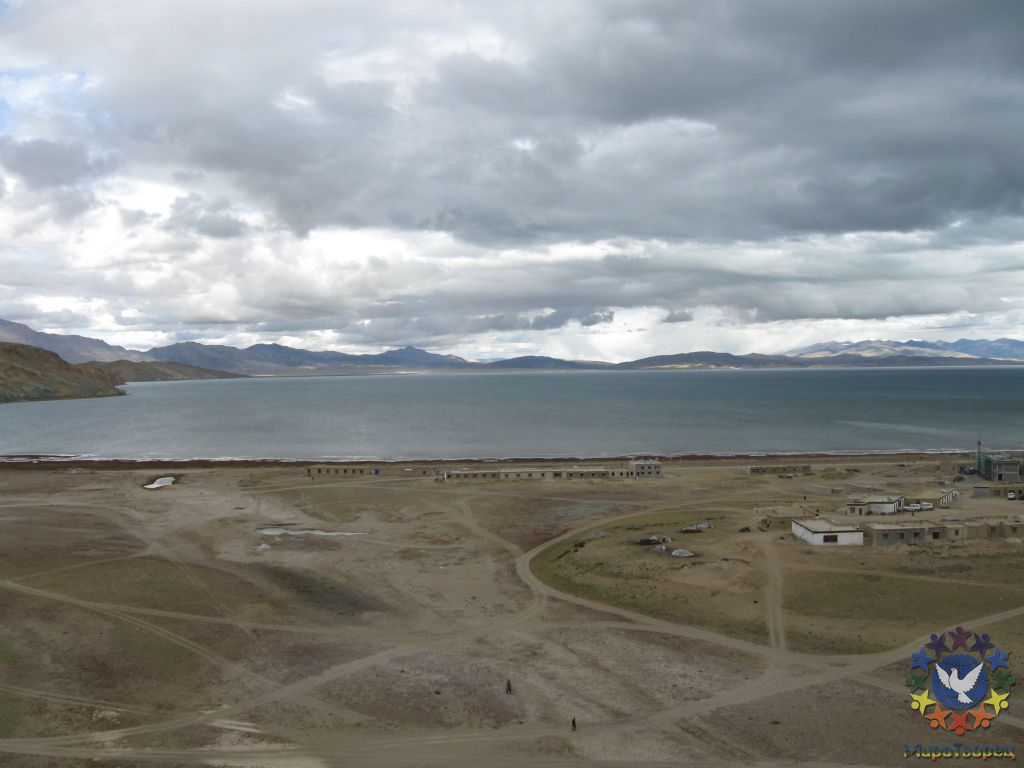 Вид на озеро с монастыря Чу - Путешествие по Тибету, Диана Обожина, группа «Сталкер»