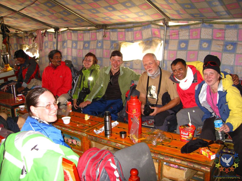 Первый день коры, остановка «в кафе», набираемся сил - Путешествие по Тибету, Диана Обожина, группа «Сталкер»