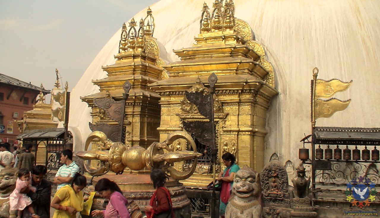 Храм Сваямбунатх,священная Ваджра или машина Кирама - Крестьянинов Владимир, группа «Радуга», Непал Аннапурна