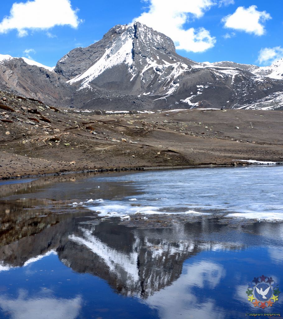 Ледяное озеро.Высота 4 800 метров. - Крестьянинов Владимир, группа «Радуга», Непал Аннапурна