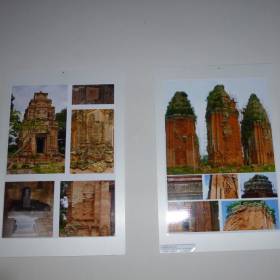 Чамы известны своими многочисленными кирпичными святилищами. - Мьянма, Вьетнам. Декабрь 2011-январь 2012.