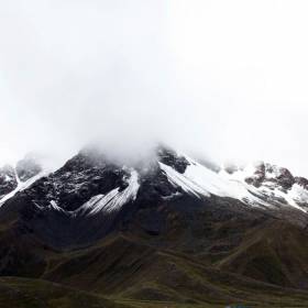 Перевал 4338м. н.у.м., самая высокая точка нашего путешествия - Зарисовки по Перу, о.Пасхи.(Виды, природа)