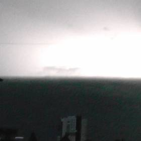 Перед каждой молнией - на видео небо как будь то делиться на части - Буря вечером 29.05.2012