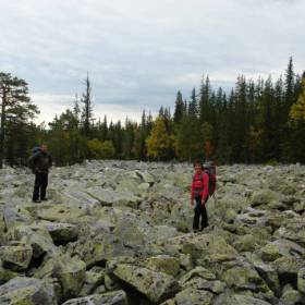 Прыжки с камня на камень с рюкзаком - хорошая тренировка (фитнес отдыхает) - Экспедиция на Ямантау.