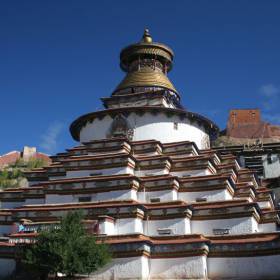 ступа «Кум Бум» у монастыря «Пелкор Чод» - Тибет 2012, ГАРЧ