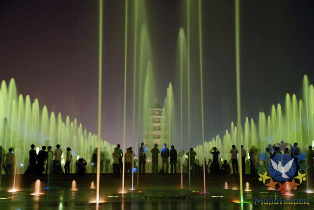 поющие фонтаны - Экскурсионная программа поездки в Китай 2013г.