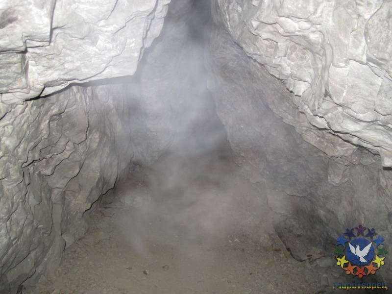 лаз в третью камеру пещеры - Весеннее Солнцестояние Азов - Сугомак.