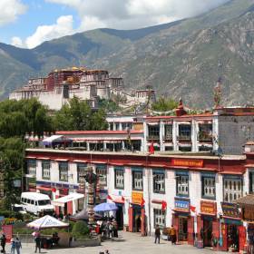 Дворец Потала - вид с крыши монастыря Джоканг. Тибет. Лхаса. - Тибет 2014