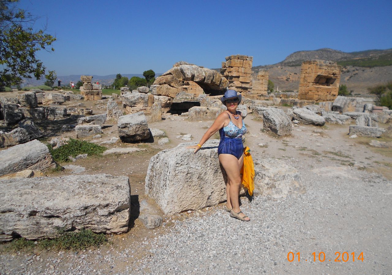Развалины древнего Гераполиса. - Турция...