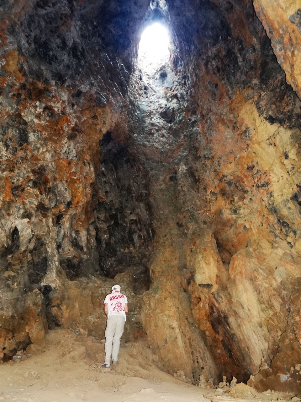 Камбоджа. Лаос. Февраль 2014. Часть 5. Храмы, пещеры Лаоса, Миконг и Долина Каменных Кувшинов.