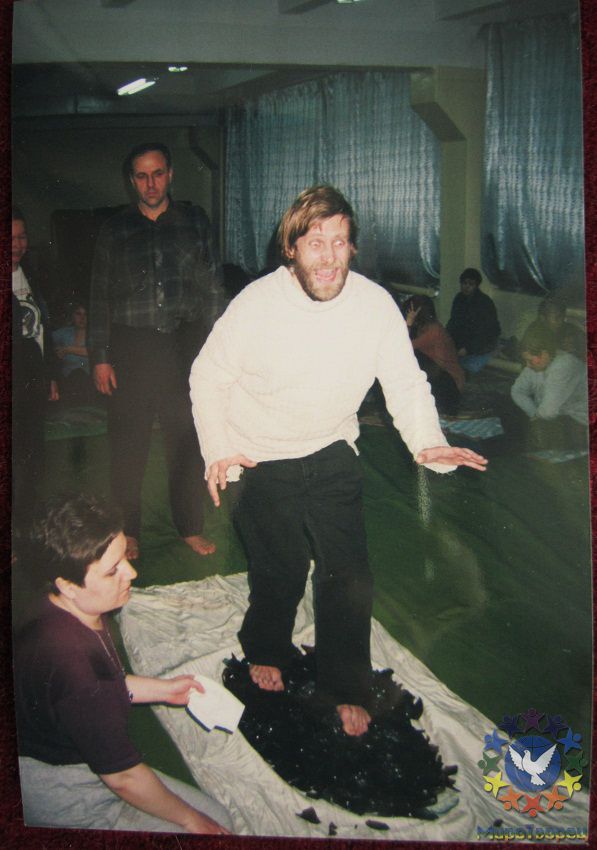 Первые стёкла, семинар 2001г. - Прыжки на стёклах без мистики