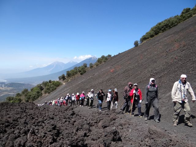 След в след - Гватемала 2016. г.Антигуа. Вулкан Пакайя.