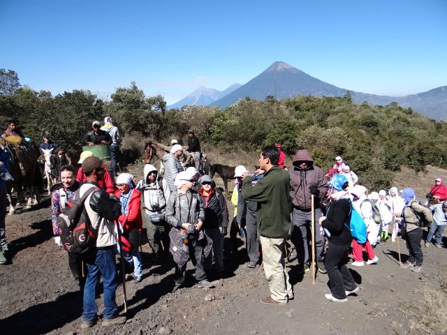Первый привал - Гватемала 2016. г.Антигуа. Вулкан Пакайя.