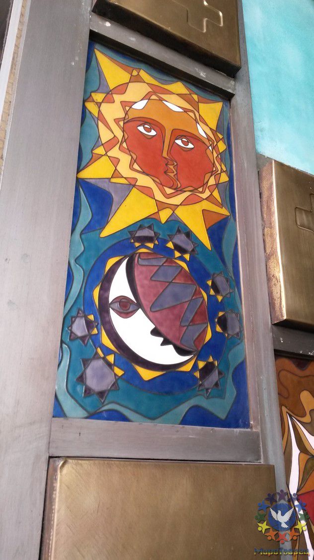Символы Солнца и Луны сопровождают нас и здесь.. - 2016 Теотиуакан и Храм Божьей Матери Гваделупской