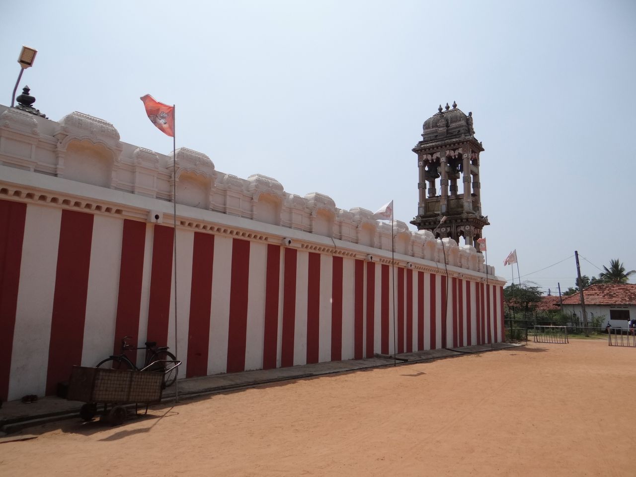 Едем дальше.... в город  Чилау, где располагается храм Муннешварам, входящий в наследие РАМАЯНЫ. - Шри-Ланка 2017. Часть 1.
