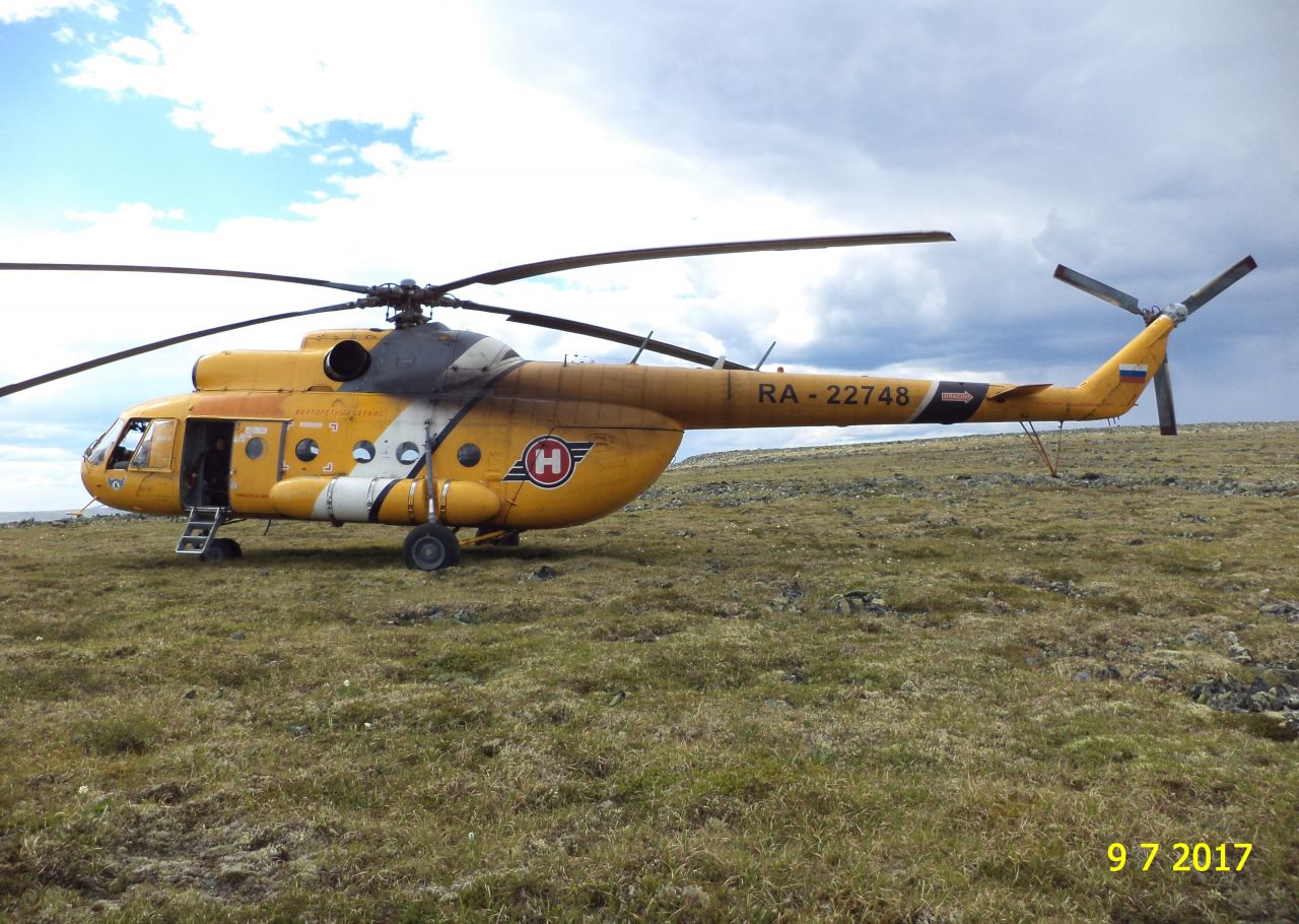 Вертолет готов к возвращению на базу - Отортен, Яныгхачечахль 9 июля 2017