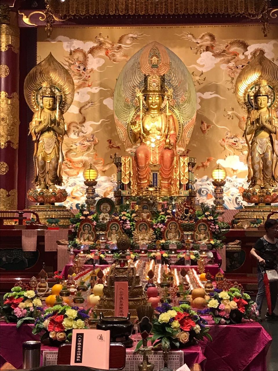СИНГАПУР. Буддийский храм - New! Фото из кругосветки - краткий дайджест