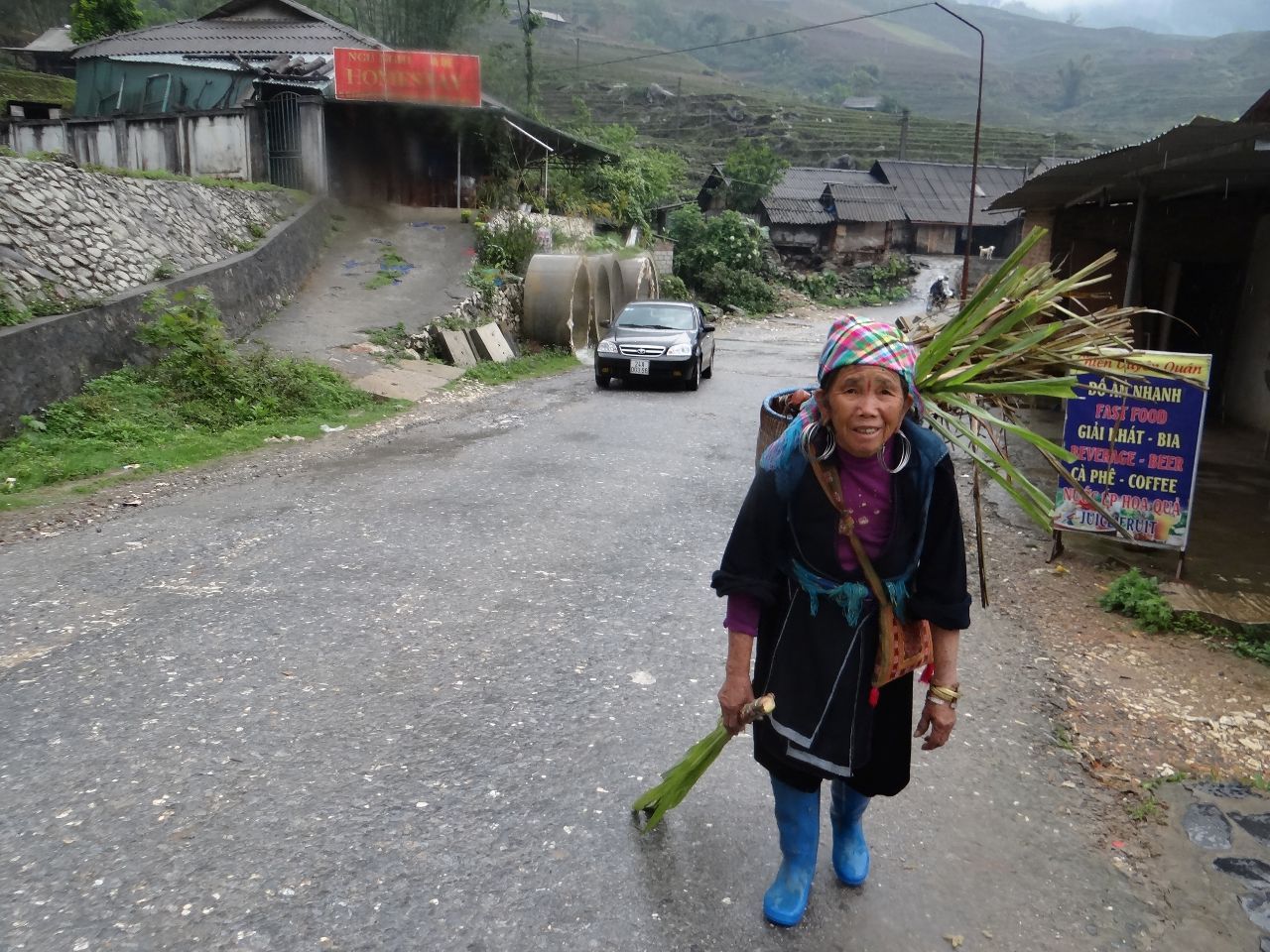 Отправляемся в соседнюю деревню, хотим посетить горный водопад. - Фотоотчет Вьетнам 2019. Часть 3.
