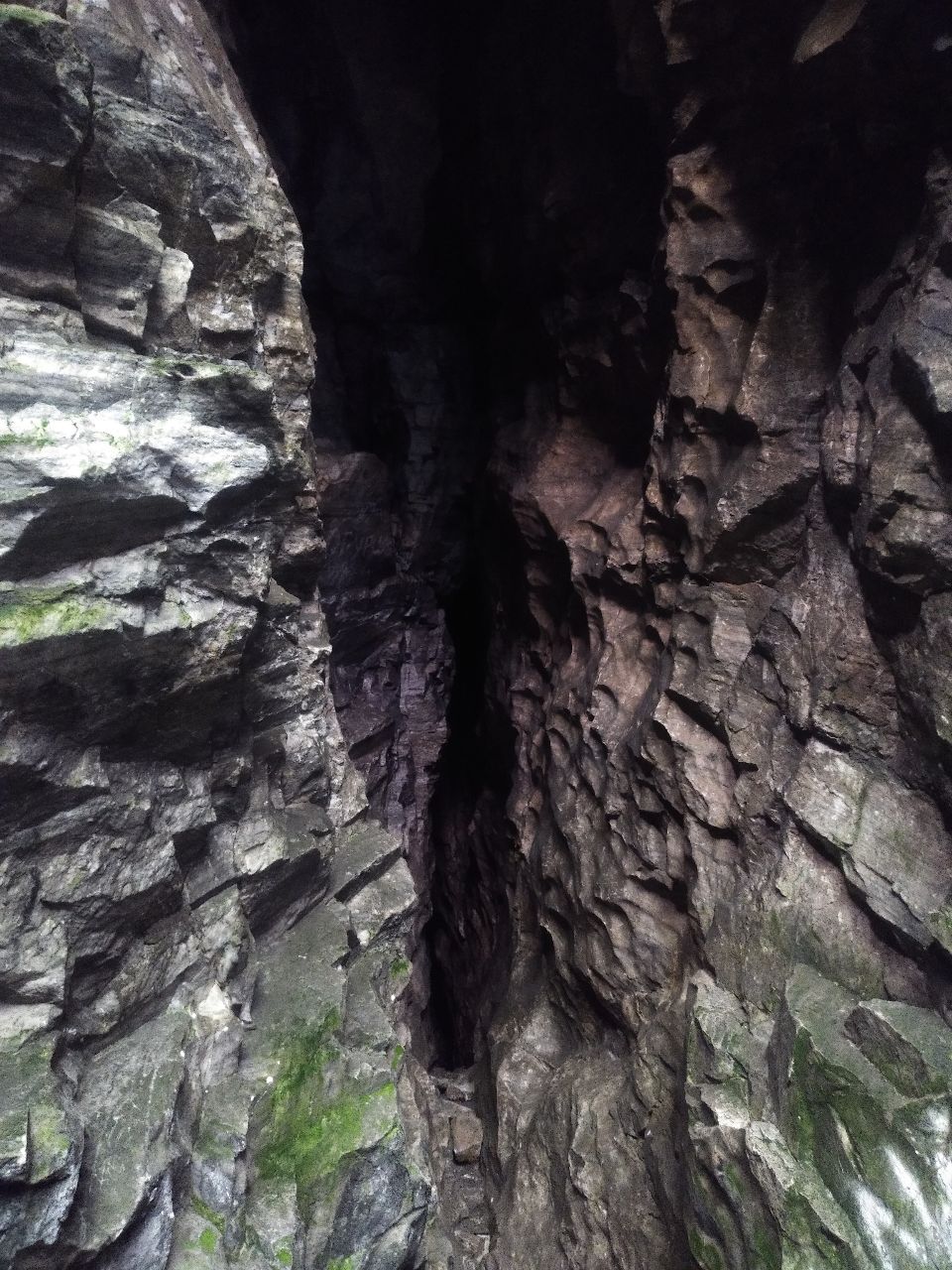Поездка в пещеру Сугомак и горы малый и большой Сугомак 2020.