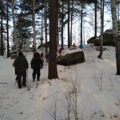 Группа Вестники на Каменных палатках в зимнее солнцестояние.